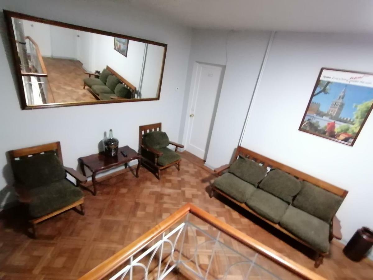 Hotel Sevilla تيموكو المظهر الخارجي الصورة